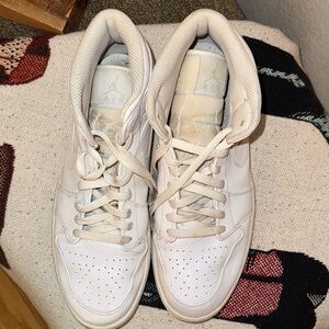 Jordan Men's Cream Sneakers